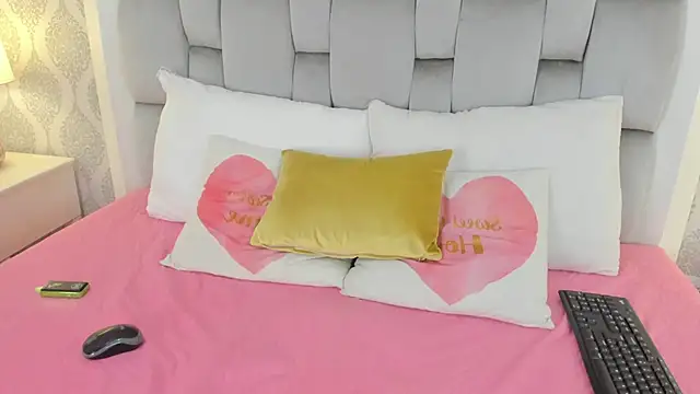 keiira_foxxx's cam snapshot