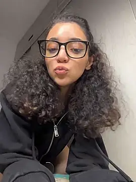 uniquerossie live sex cam