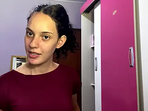 LanellYoshiyama's cam snapshot