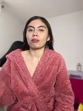 Stormi_th's cam snapshot