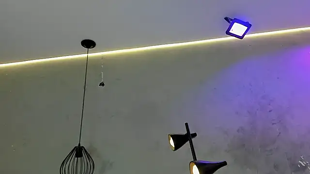 isabella_nowa's cam snapshot