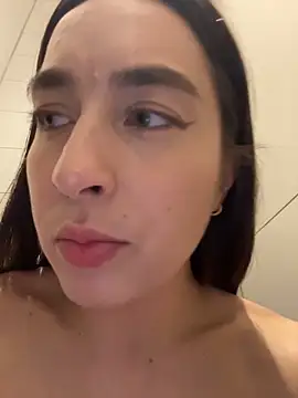 Holly_Play live sex cam