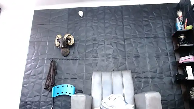 Hanna_Fox_69 live sex cam