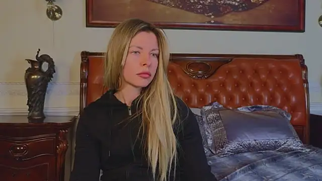 Real_Tini live sex cam