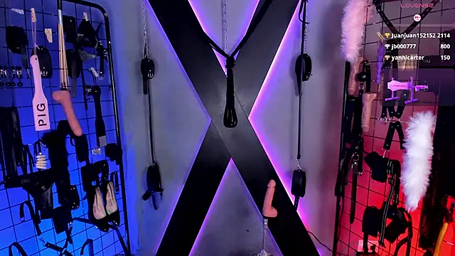 VictoryaLiah_BDSM live sex cam