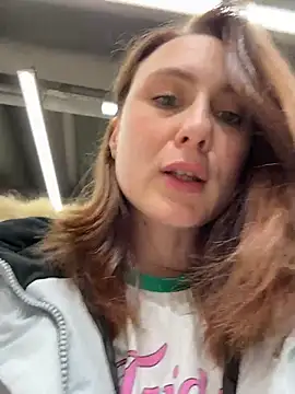 Dina_Tease live sex cam