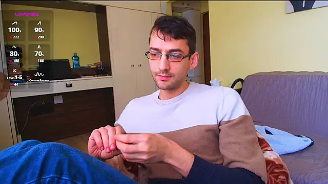 HungEddy live sex cam