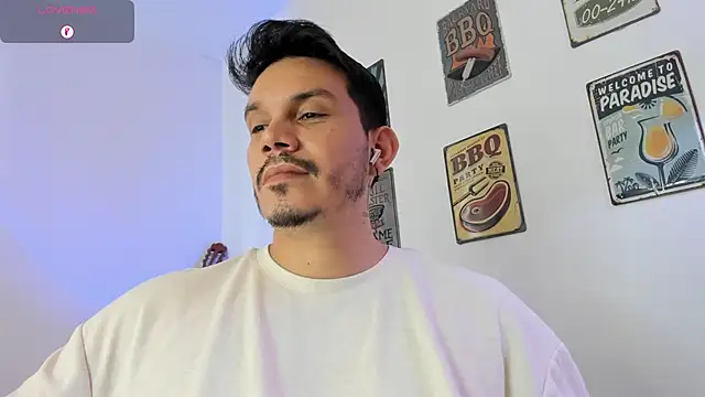 alejandro_stark live sex cam