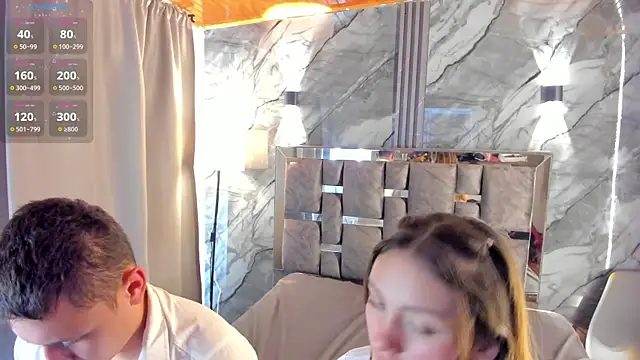 Manson_and_Zoe's cam snapshot