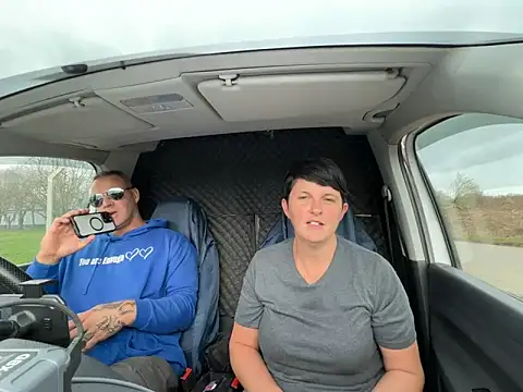 Reggie_roxie's cam snapshot