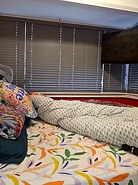 Maddythemilf's cam snapshot