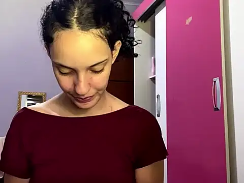 LanellYoshiyama's cam snapshot