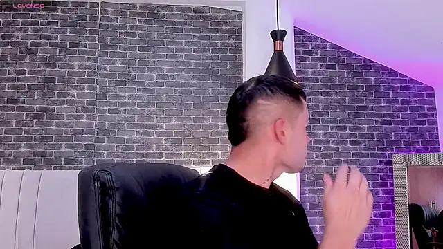 connorsmiith live sex cam