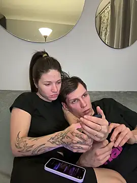 chilhorny live sex cam