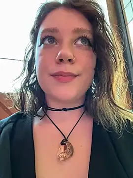 lucy-joy's cam snapshot