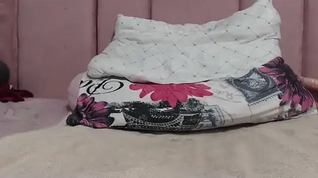 Bracylia's cam snapshot