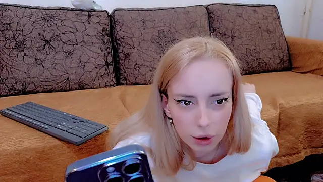 ChristiHanson live sex cam