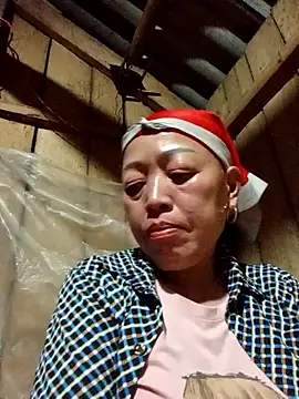 Agnes-baby's cam snapshot