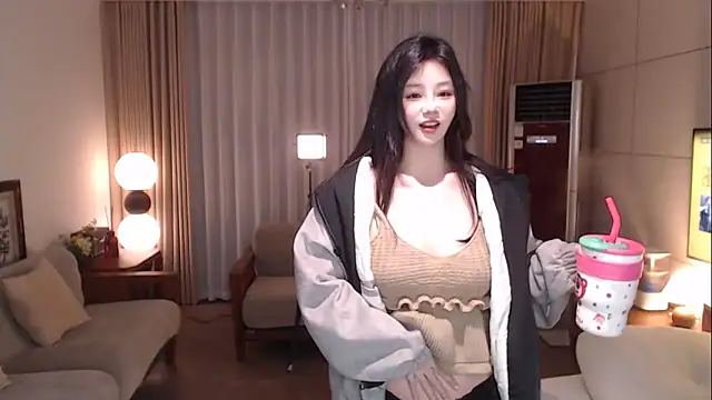 sweateanv_'s cam snapshot