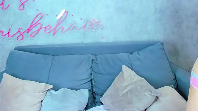 Linda_Jonys's cam snapshot