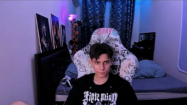 Foxicfu live sex cam