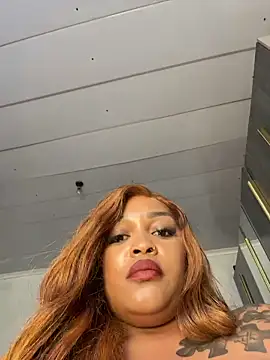 Iam-Sharifa live sex cam