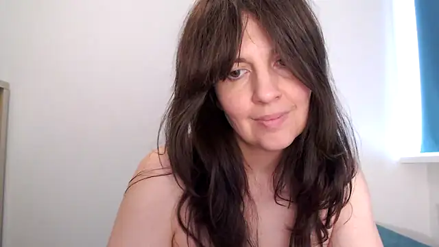 Ella_Next_Door live sex cam