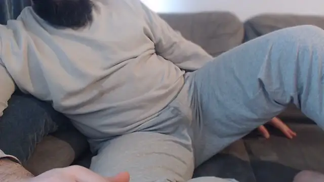 hugemachohandsome live sex cam