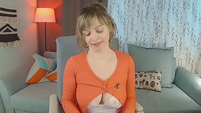 SweetEye live sex cam