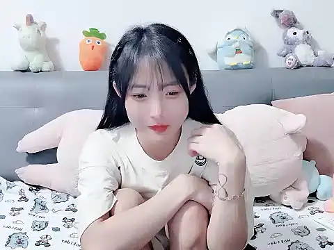 ShynBarbie94 live sex cam