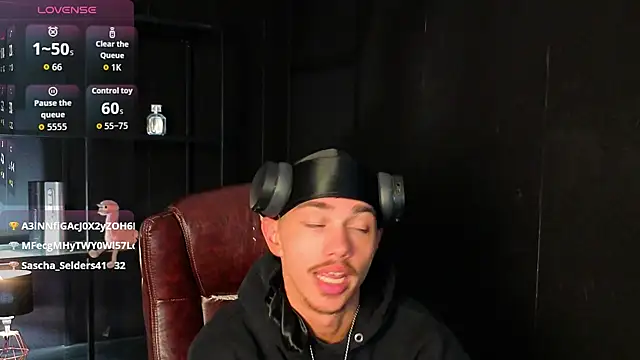 KaydenDrew live sex cam