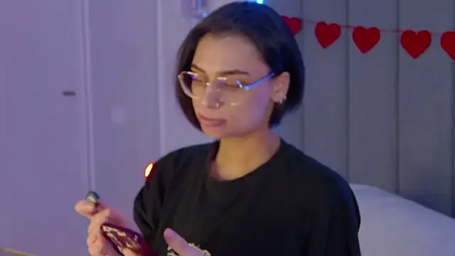 VioletAsh live sex cam