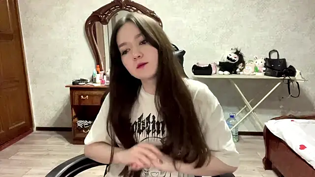 CrunchBerries's cam snapshot