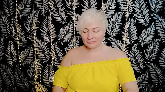 Olivia_playful live sex cam