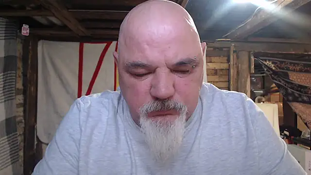 Newfiesausage1972 live sex cam