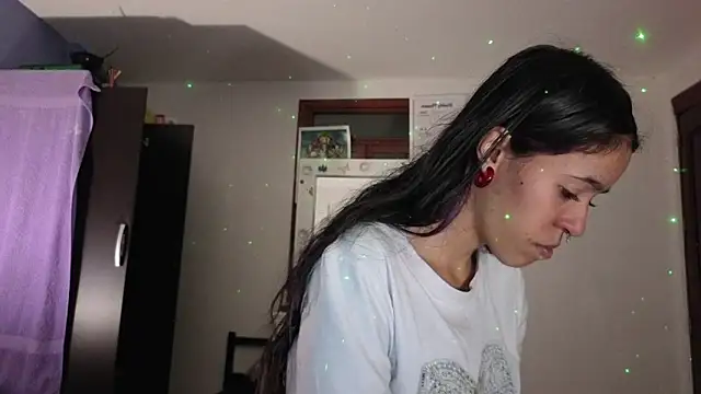 stephania_t live sex cam