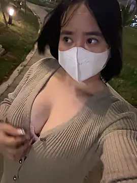 May-Squirt live sex cam