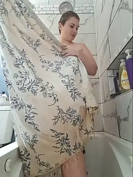 MilfyMrsRobinson live sex cam