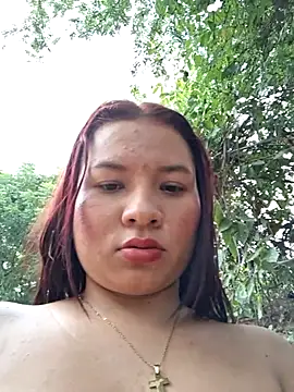 hot-mom22 live sex cam