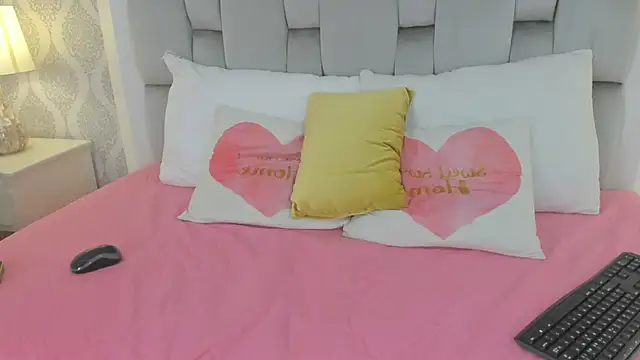 keiira_foxxx's cam snapshot