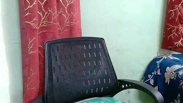 sweet-alia live sex cam