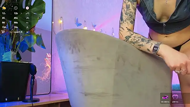 lavenderluxe live sex cam