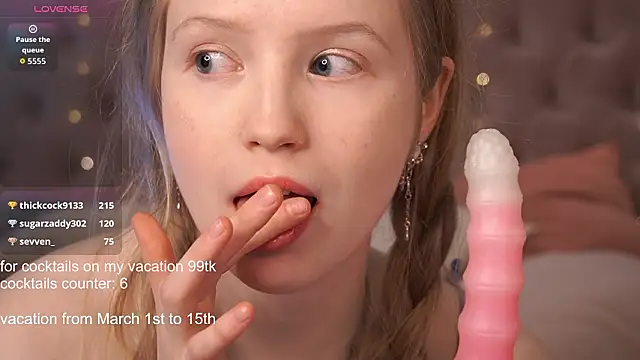 LilianHoward live sex cam