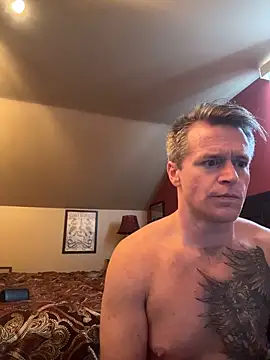 DILFiGuess1 live sex cam