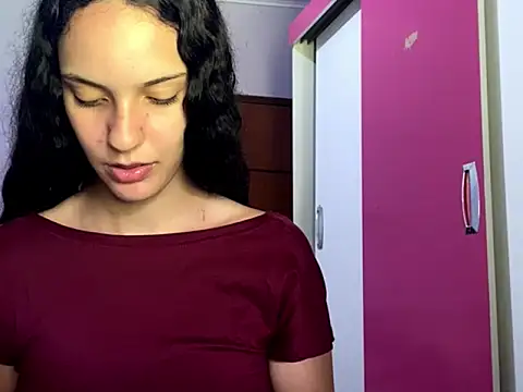 LanellYoshiyama's cam snapshot