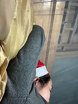 hinicky-0 live sex cam