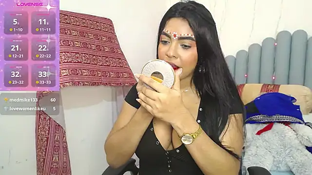 lakshmiraniii live sex cam