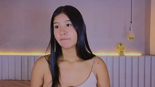 Aida_moreno live sex cam