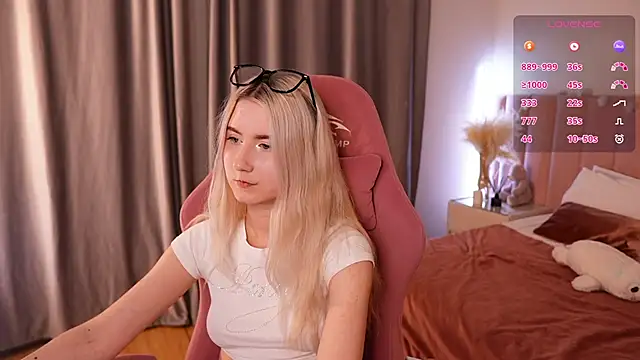 Aiko_Takana's cam snapshot