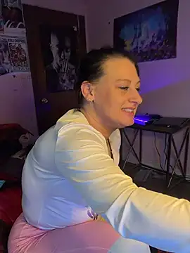 Milfshortcakes's cam snapshot